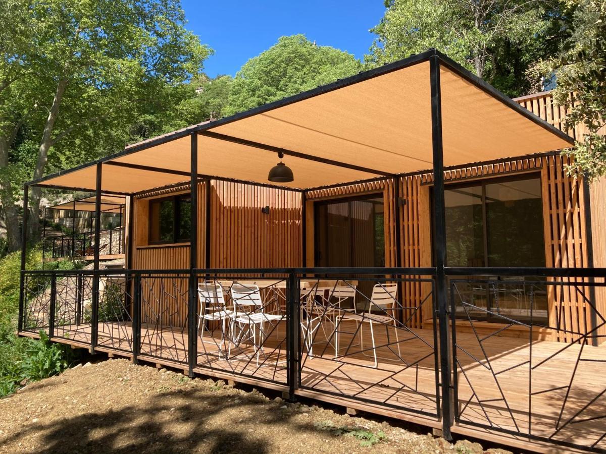 Les Cabanes De La Fontaine Lacoste  Zewnętrze zdjęcie