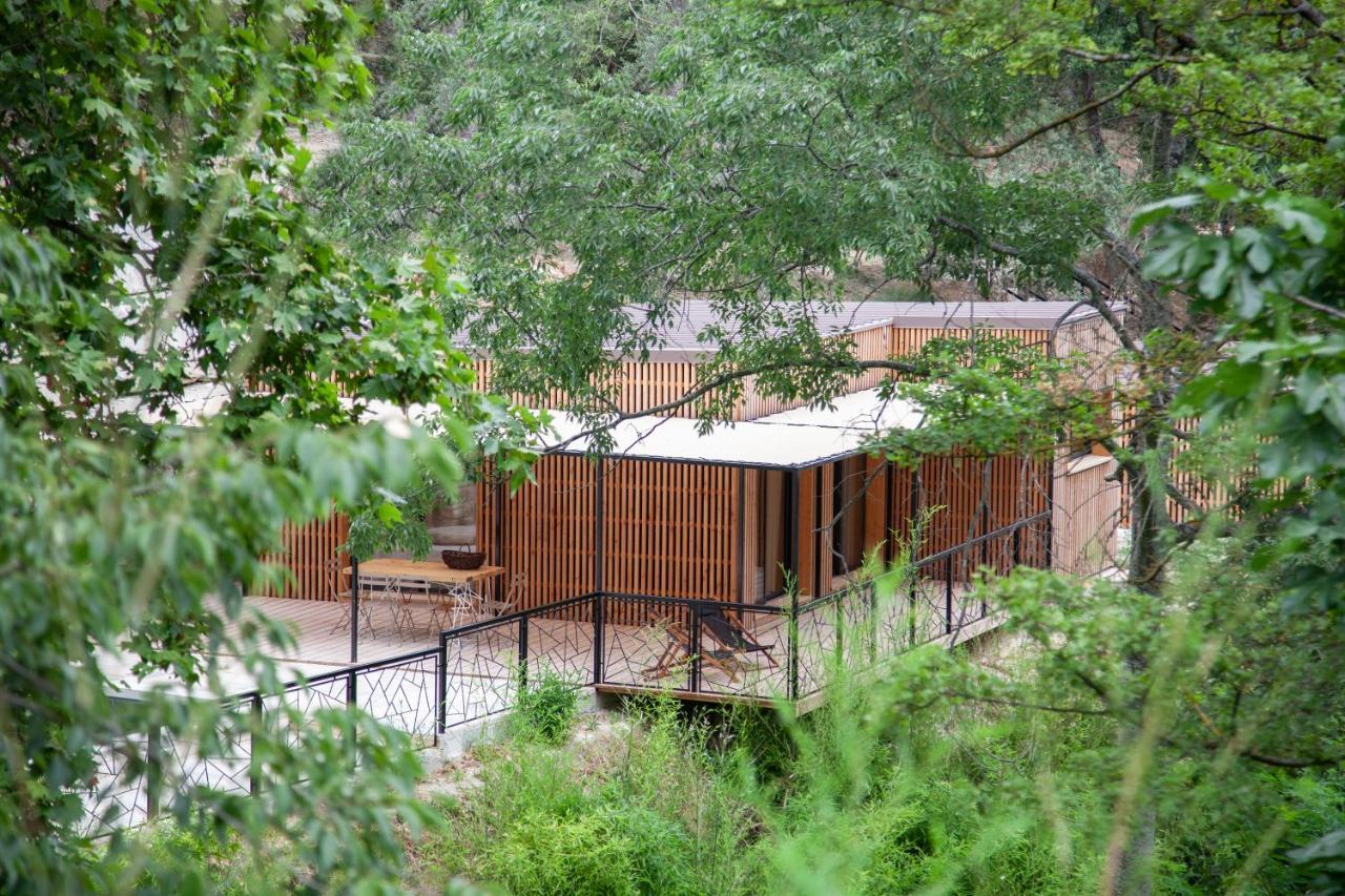 Les Cabanes De La Fontaine Lacoste  Zewnętrze zdjęcie