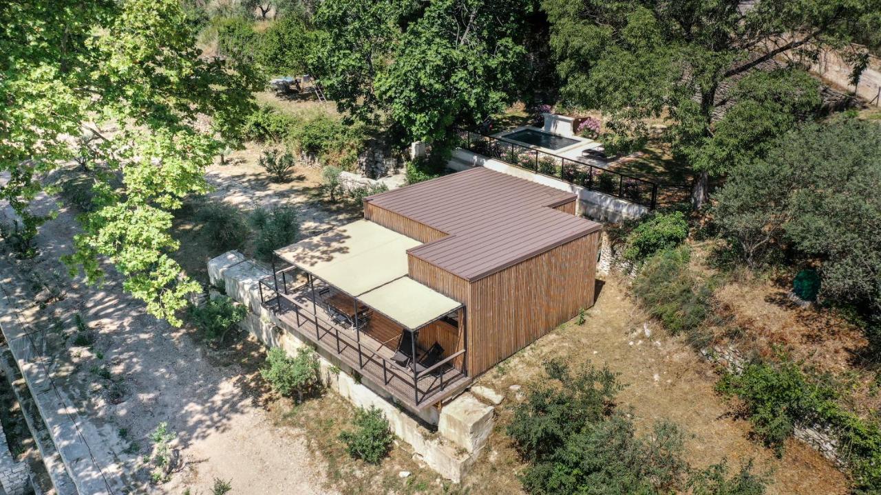 Les Cabanes De La Fontaine Lacoste  Zewnętrze zdjęcie